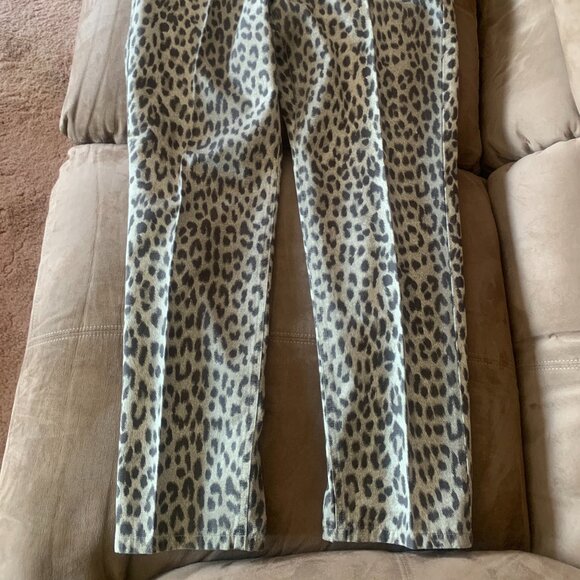 Jeans - Leopard look - Picture 2 of 4